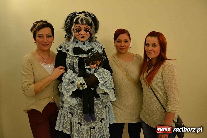 Zdjęcie w galerii na portalu naszraciborz.pl: Zamkowa maskarada karnawałowa dla dzieci za nami  wiadomości z regionu