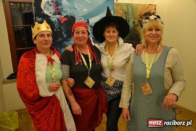 Zdjęcie w galerii na portalu naszraciborz.pl: Zamkowa maskarada karnawałowa dla dzieci za nami  wiadomości z regionu