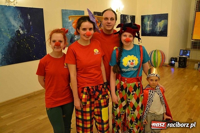 Zdjęcie w galerii na portalu naszraciborz.pl: Zamkowa maskarada karnawałowa dla dzieci za nami  wiadomości z regionu