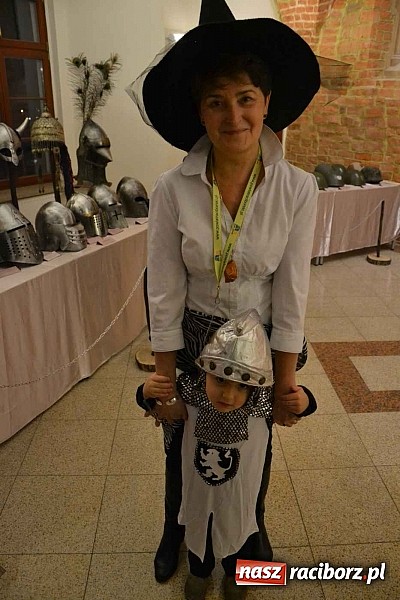 Zdjęcie w galerii na portalu naszraciborz.pl: Zamkowa maskarada karnawałowa dla dzieci za nami  wiadomości z regionu