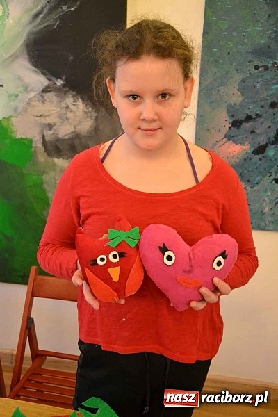 Zdjęcie w galerii na portalu naszraciborz.pl: Walentynkowe spotkanie z pluszakami zakończyło Zamkową Zimową Akademię Nauki wiadomości z regionu