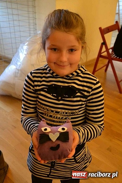 Zdjęcie w galerii na portalu naszraciborz.pl: Walentynkowe spotkanie z pluszakami zakończyło Zamkową Zimową Akademię Nauki wiadomości z regionu