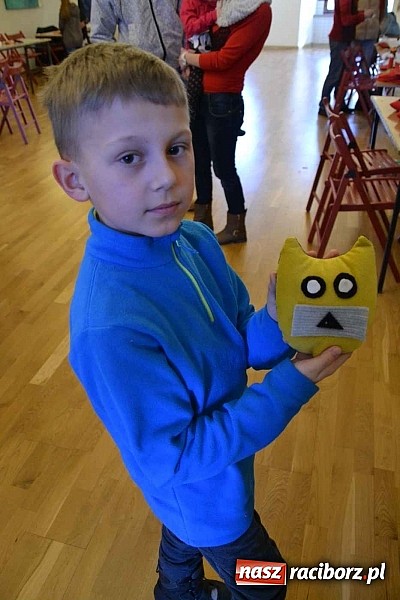 Zdjęcie w galerii na portalu naszraciborz.pl: Walentynkowe spotkanie z pluszakami zakończyło Zamkową Zimową Akademię Nauki wiadomości z regionu