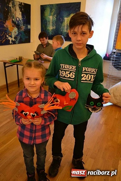 Zdjęcie w galerii na portalu naszraciborz.pl: Walentynkowe spotkanie z pluszakami zakończyło Zamkową Zimową Akademię Nauki wiadomości z regionu