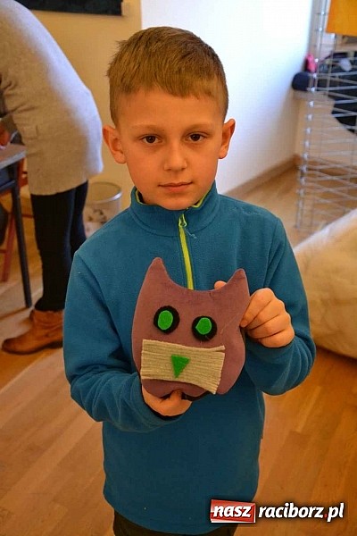 Zdjęcie w galerii na portalu naszraciborz.pl: Walentynkowe spotkanie z pluszakami zakończyło Zamkową Zimową Akademię Nauki wiadomości z regionu