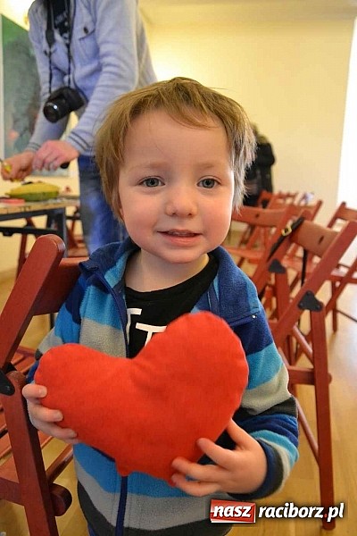 Zdjęcie w galerii na portalu naszraciborz.pl: Walentynkowe spotkanie z pluszakami zakończyło Zamkową Zimową Akademię Nauki wiadomości z regionu