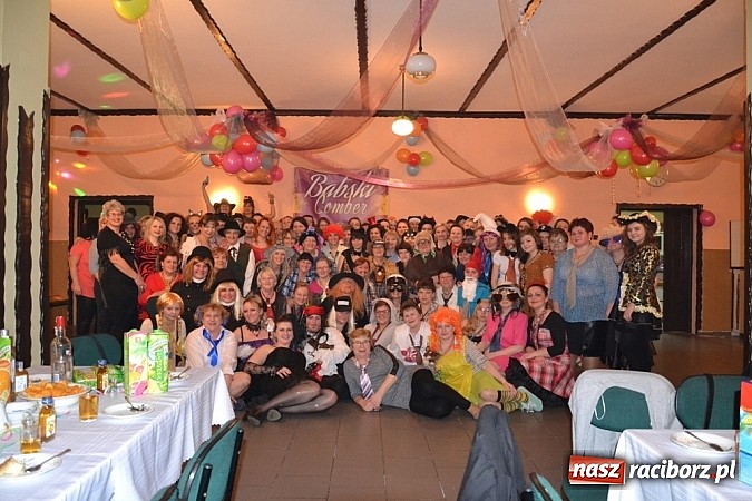 Zdjęcie w galerii na portalu naszraciborz.pl: 120 kobiet na Babskim Combrze w Jankowicach!  wiadomości z regionu