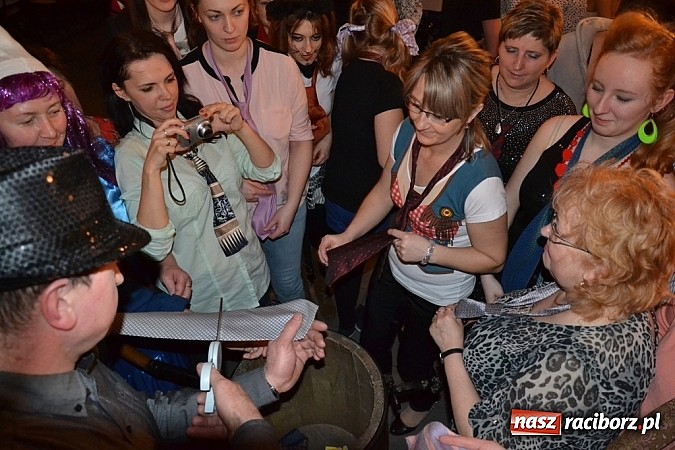 Zdjęcie w galerii na portalu naszraciborz.pl: 120 kobiet na Babskim Combrze w Jankowicach!  wiadomości z regionu