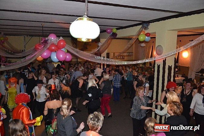 Zdjęcie w galerii na portalu naszraciborz.pl: 120 kobiet na Babskim Combrze w Jankowicach!  wiadomości z regionu