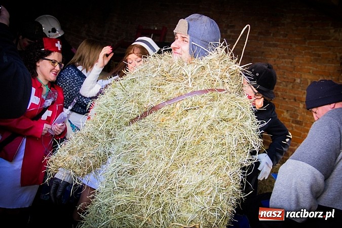 Zdjęcie w galerii na portalu naszraciborz.pl: TANZBR, czyli tradycyjne samborowickie ostatki 2015 wiadomości z regionu