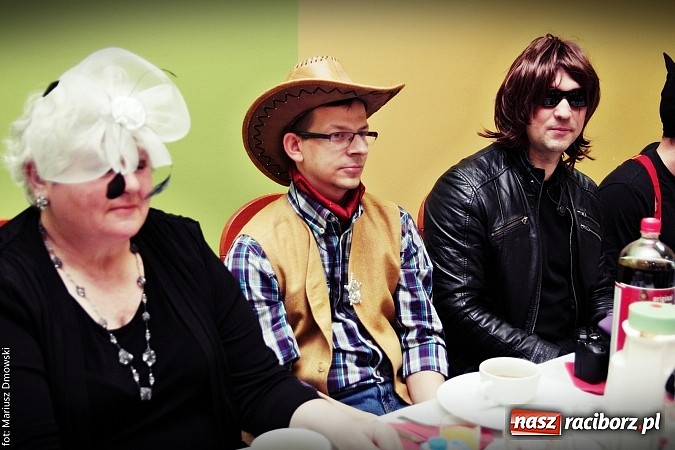 Zdjęcie w galerii na portalu naszraciborz.pl: Stowarzyszenie Prężny Kornowac zorganizowało bal kostiumowy wiadomości z regionu