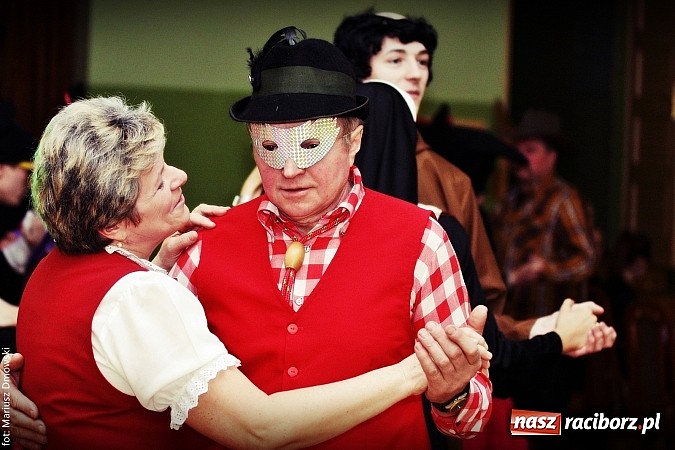 Zdjęcie w galerii na portalu naszraciborz.pl: Stowarzyszenie Prężny Kornowac zorganizowało bal kostiumowy wiadomości z regionu