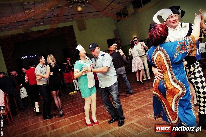 Zdjęcie w galerii na portalu naszraciborz.pl: Stowarzyszenie Prężny Kornowac zorganizowało bal kostiumowy wiadomości z regionu