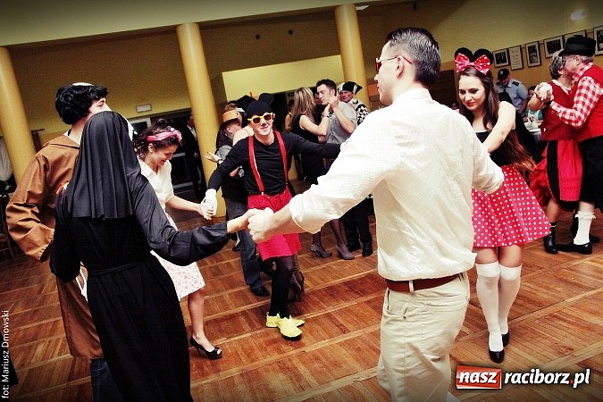 Zdjęcie w galerii na portalu naszraciborz.pl: Stowarzyszenie Prężny Kornowac zorganizowało bal kostiumowy wiadomości z regionu