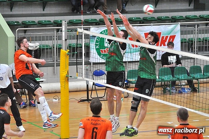 Zdjęcie w galerii na portalu naszraciborz.pl: Mecz o sześć punktów zakończony porażką AZS-u wiadomości z regionu