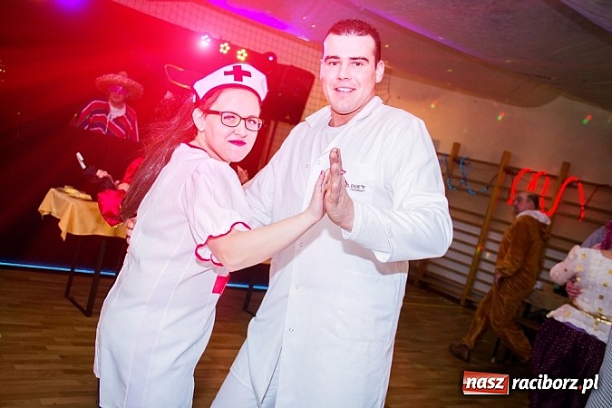 Zdjęcie w galerii na portalu naszraciborz.pl: Ostatkowy bal przebierańc&oacute;w w Samborowicach wiadomości z regionu