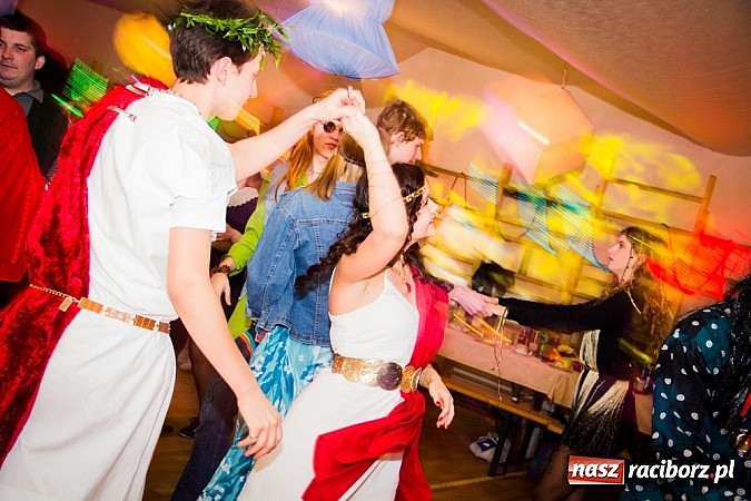 Zdjęcie w galerii na portalu naszraciborz.pl: Ostatkowy bal przebierańc&oacute;w w Samborowicach wiadomości z regionu