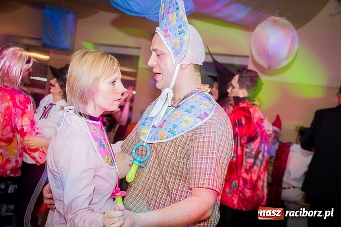 Zdjęcie w galerii na portalu naszraciborz.pl: Ostatkowy bal przebierańc&oacute;w w Samborowicach wiadomości z regionu