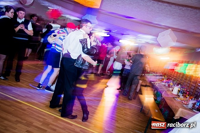 Zdjęcie w galerii na portalu naszraciborz.pl: Ostatkowy bal przebierańc&oacute;w w Samborowicach wiadomości z regionu