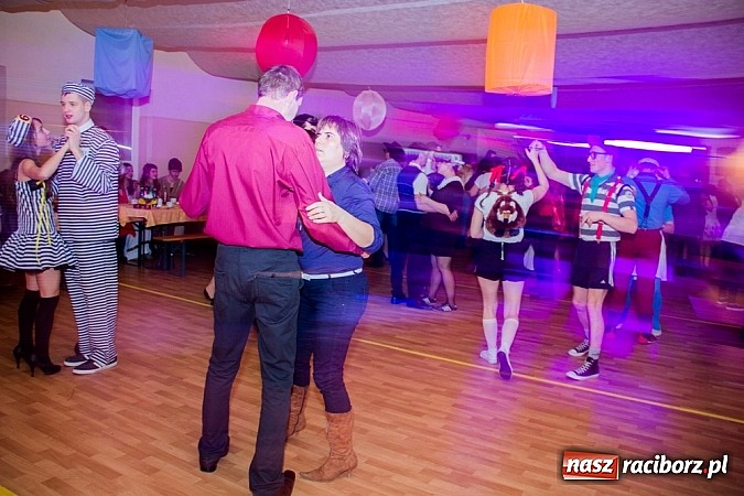 Zdjęcie w galerii na portalu naszraciborz.pl: Ostatkowy bal przebierańc&oacute;w w Samborowicach wiadomości z regionu