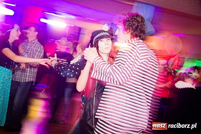 Zdjęcie w galerii na portalu naszraciborz.pl: Ostatkowy bal przebierańc&oacute;w w Samborowicach wiadomości z regionu