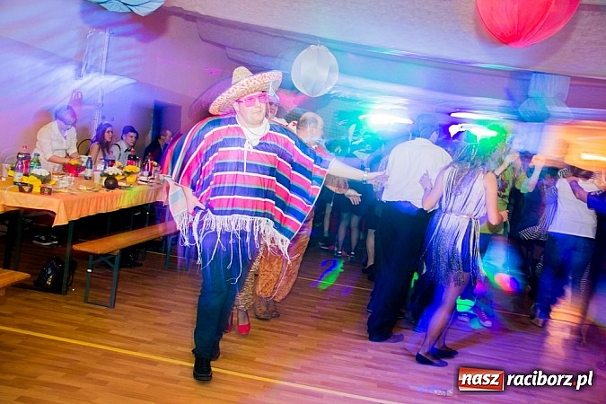 Zdjęcie w galerii na portalu naszraciborz.pl: Ostatkowy bal przebierańc&oacute;w w Samborowicach wiadomości z regionu