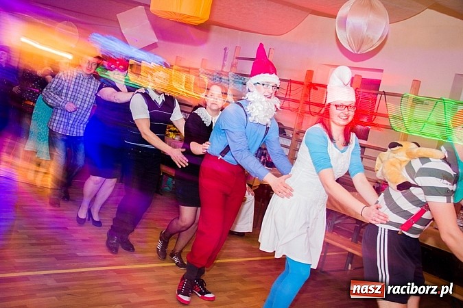 Zdjęcie w galerii na portalu naszraciborz.pl: Ostatkowy bal przebierańc&oacute;w w Samborowicach wiadomości z regionu