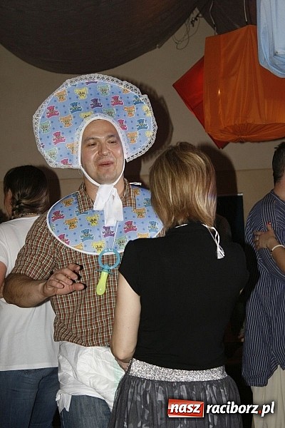 Zdjęcie w galerii na portalu naszraciborz.pl: Ostatkowy bal przebierańc&oacute;w w Samborowicach wiadomości z regionu