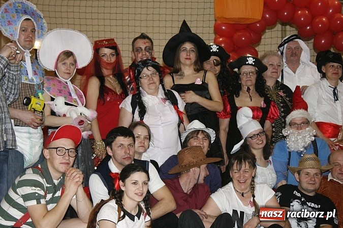 Zdjęcie w galerii na portalu naszraciborz.pl: Ostatkowy bal przebierańc&oacute;w w Samborowicach wiadomości z regionu