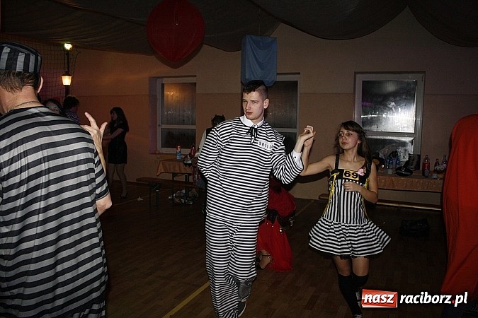 Zdjęcie w galerii na portalu naszraciborz.pl: Ostatkowy bal przebierańc&oacute;w w Samborowicach wiadomości z regionu