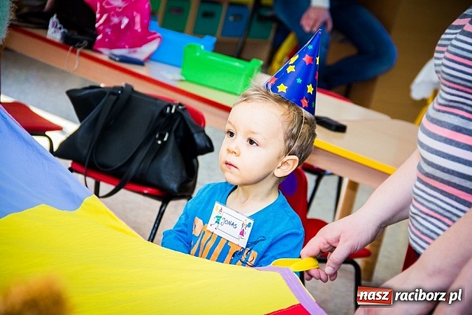 Zdjęcie w galerii na portalu naszraciborz.pl: Wesoły Bal Karnawałowy w Przedszkolu nr 5 wiadomości z regionu