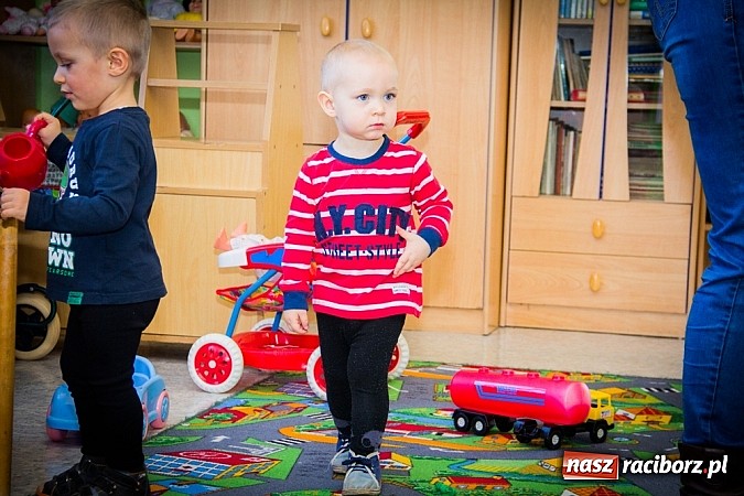 Zdjęcie w galerii na portalu naszraciborz.pl: Wesoły Bal Karnawałowy w Przedszkolu nr 5 wiadomości z regionu