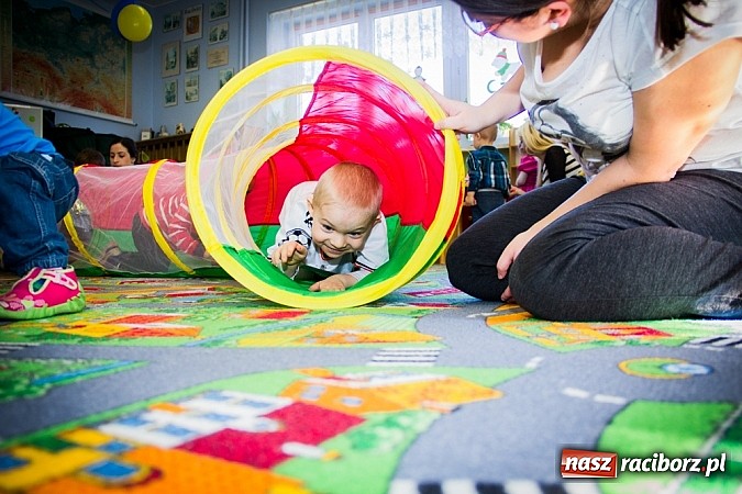 Zdjęcie w galerii na portalu naszraciborz.pl: Wesoły Bal Karnawałowy w Przedszkolu nr 5 wiadomości z regionu