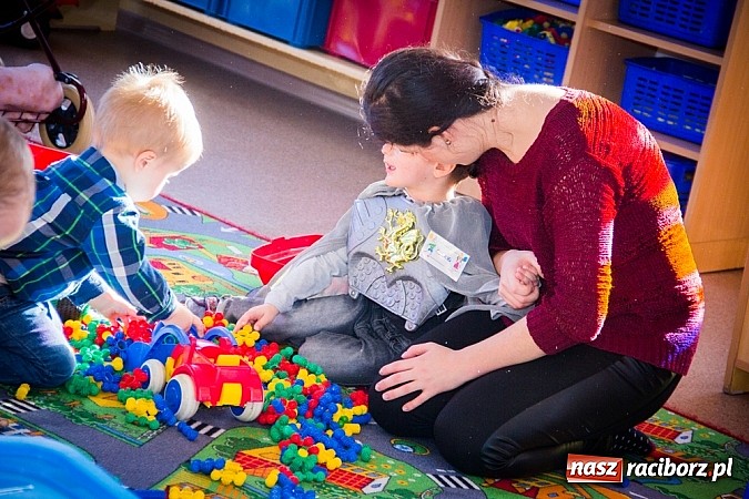 Zdjęcie w galerii na portalu naszraciborz.pl: Wesoły Bal Karnawałowy w Przedszkolu nr 5 wiadomości z regionu