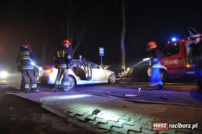Zdjęcie w galerii na portalu naszraciborz.pl: Pożary, wypadek i spalony samochód – weekendowe interwencje strażaków wiadomości z regionu