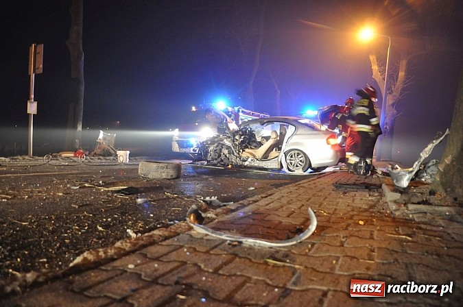 Zdjęcie w galerii na portalu naszraciborz.pl: Pożary, wypadek i spalony samochód – weekendowe interwencje strażaków wiadomości z regionu