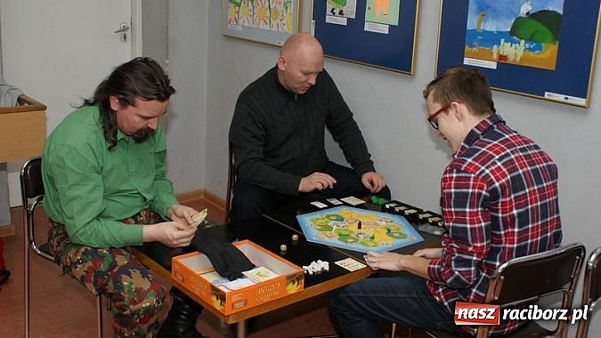 Zdjęcie w galerii na portalu naszraciborz.pl: Planszowe ostatki bibliotecznych ferii  wiadomości z regionu