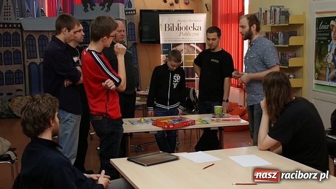 Zdjęcie w galerii na portalu naszraciborz.pl: Planszowe ostatki bibliotecznych ferii  wiadomości z regionu
