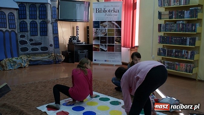 Zdjęcie w galerii na portalu naszraciborz.pl: Planszowe ostatki bibliotecznych ferii  wiadomości z regionu
