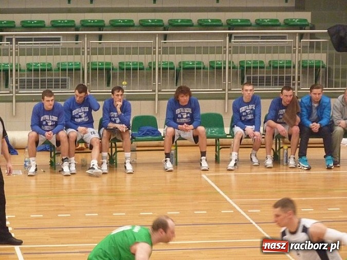 Zdjęcie w galerii na portalu naszraciborz.pl: Koszykówka. Zwycięska Ofensywa  wiadomości z regionu