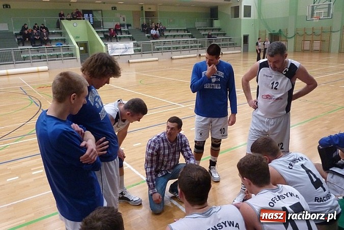 Zdjęcie w galerii na portalu naszraciborz.pl: Koszykówka. Zwycięska Ofensywa  wiadomości z regionu