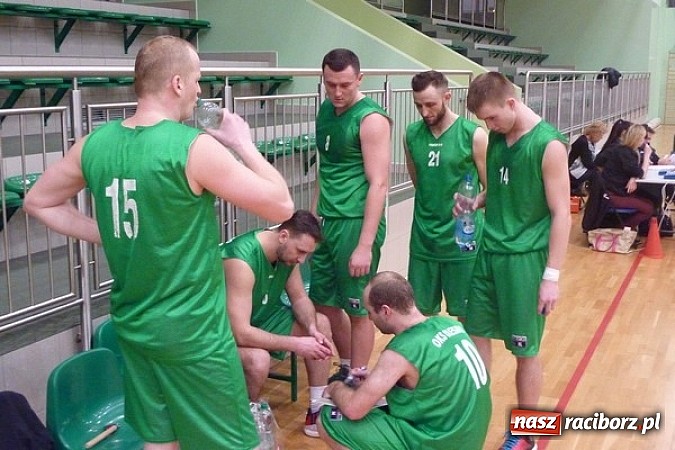 Zdjęcie w galerii na portalu naszraciborz.pl: Koszykówka. Zwycięska Ofensywa  wiadomości z regionu