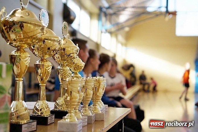 Zdjęcie w galerii na portalu naszraciborz.pl: Międzynarodowy Turniej Piłki Ręcznej Dziewcząt – zobacz wyniki!  wiadomości z regionu