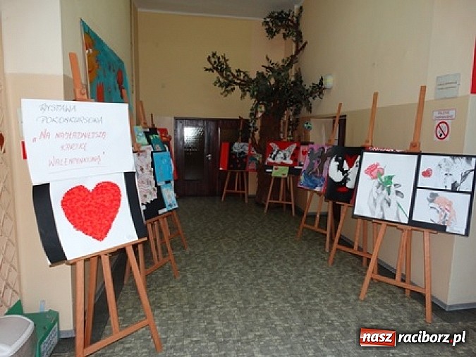 Zdjęcie w galerii na portalu naszraciborz.pl: W MDK nagrodzono najładniejsze kartki walentynkowe  wiadomości z regionu