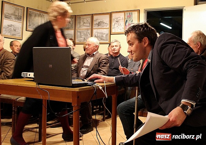 Zdjęcie w galerii na portalu naszraciborz.pl: Prelekcja w TMZR. Racibórz polski czy czechosłowacki?  wiadomości z regionu