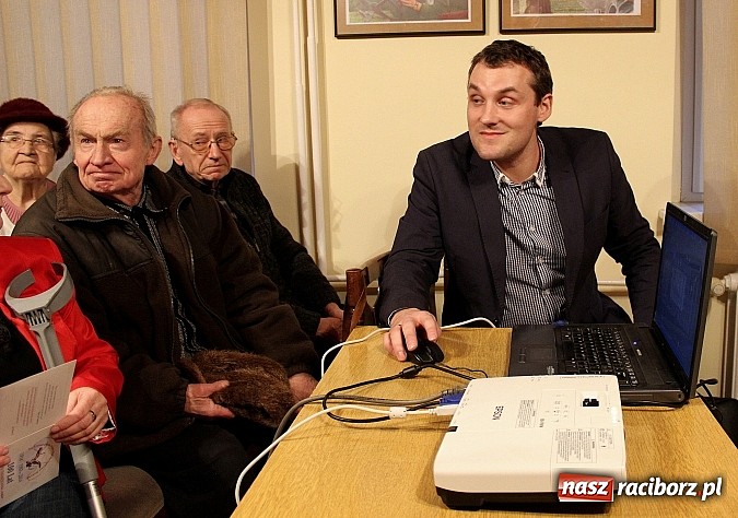 Zdjęcie w galerii na portalu naszraciborz.pl: Prelekcja w TMZR. Racibórz polski czy czechosłowacki?  wiadomości z regionu