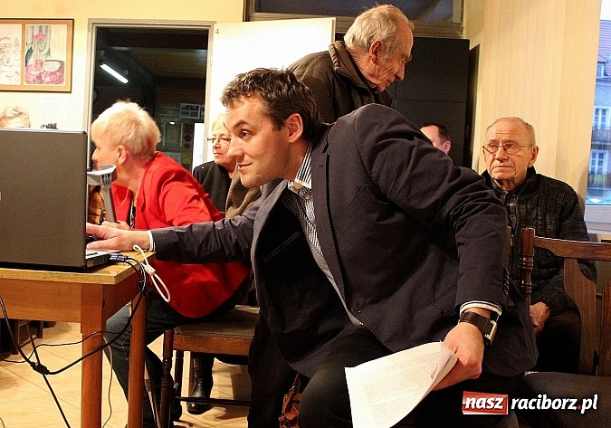 Zdjęcie w galerii na portalu naszraciborz.pl: Prelekcja w TMZR. Racibórz polski czy czechosłowacki?  wiadomości z regionu