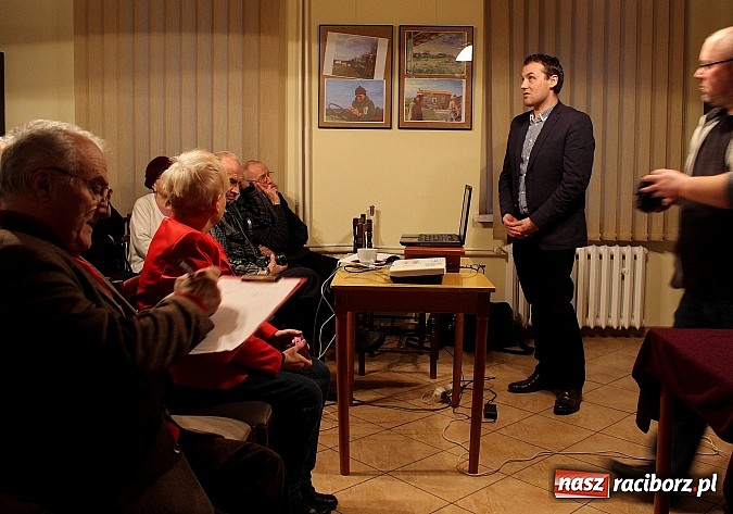 Zdjęcie w galerii na portalu naszraciborz.pl: Prelekcja w TMZR. Racibórz polski czy czechosłowacki?  wiadomości z regionu