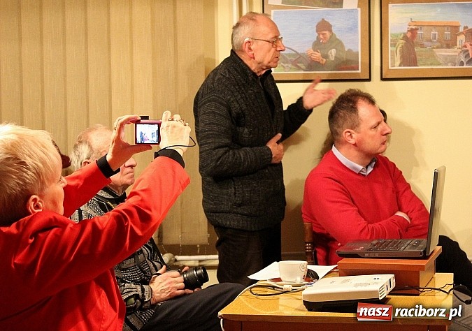 Zdjęcie w galerii na portalu naszraciborz.pl: Prelekcja w TMZR. Racibórz polski czy czechosłowacki?  wiadomości z regionu