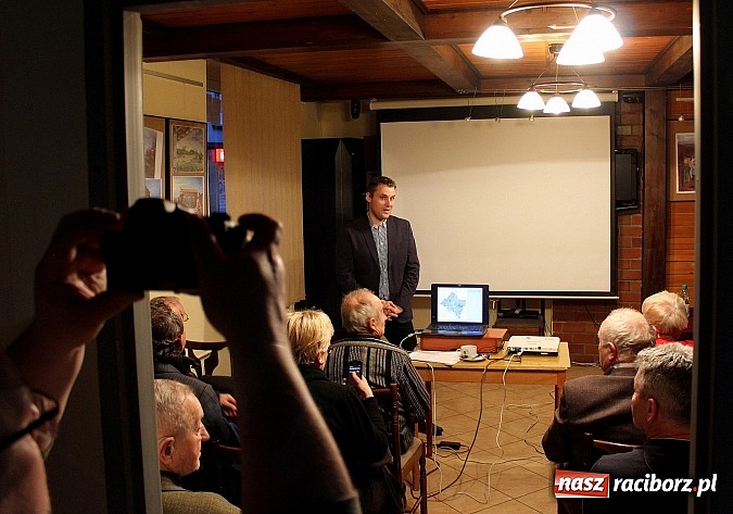 Zdjęcie w galerii na portalu naszraciborz.pl: Prelekcja w TMZR. Racibórz polski czy czechosłowacki?  wiadomości z regionu